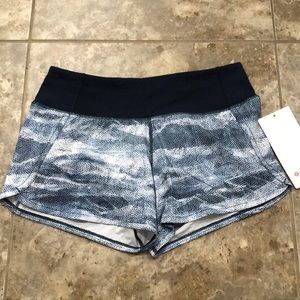 Lululemon Run Times Short II 4"